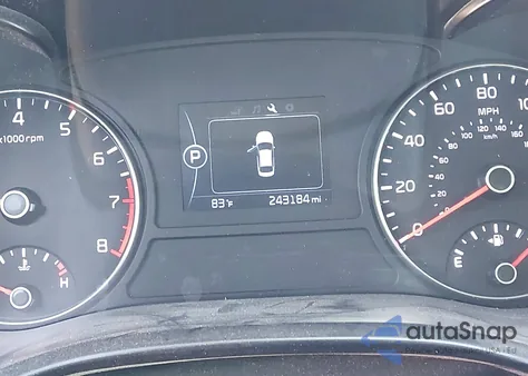 2018 Kia Optima Lx z USA, uszkodzony, nr VIN 5XXGT4L37JG189376